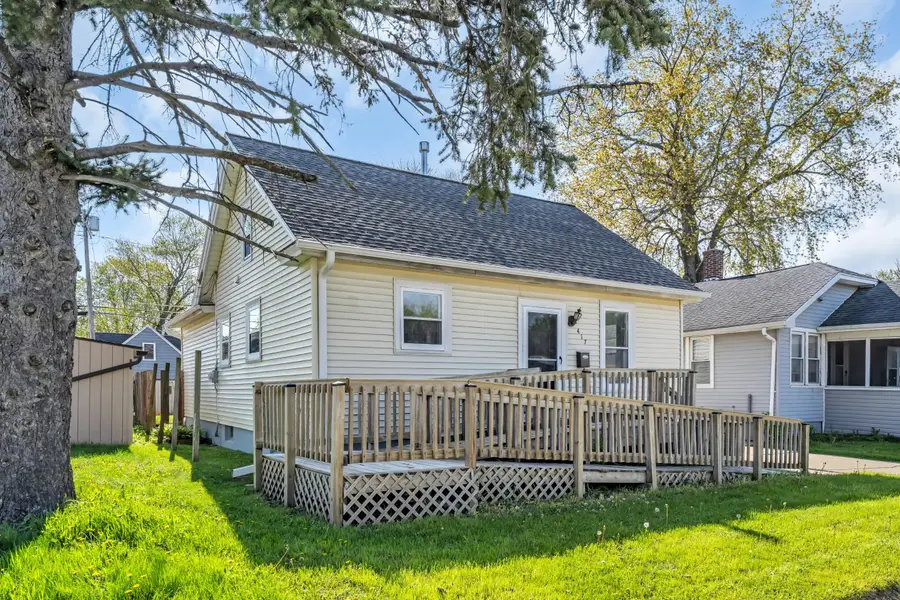 417 Island Ave Ave, Racine, WI 53405 - #3