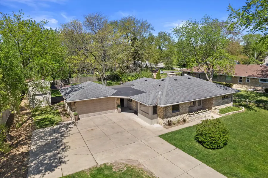 W172N9751 Division Rd, Germantown, WI 53022 - #2