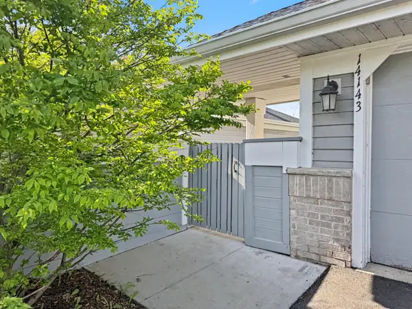 14143 W Waters Edge Trl, New Berlin, WI 53151