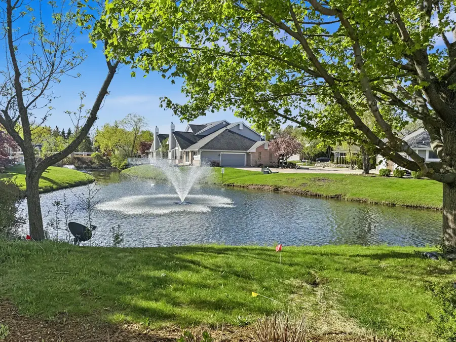 14143 W Waters Edge Trl, New Berlin, WI 53151 - #3