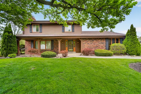 4332 Chekanoff Dr, Mount Pleasant, WI 53403