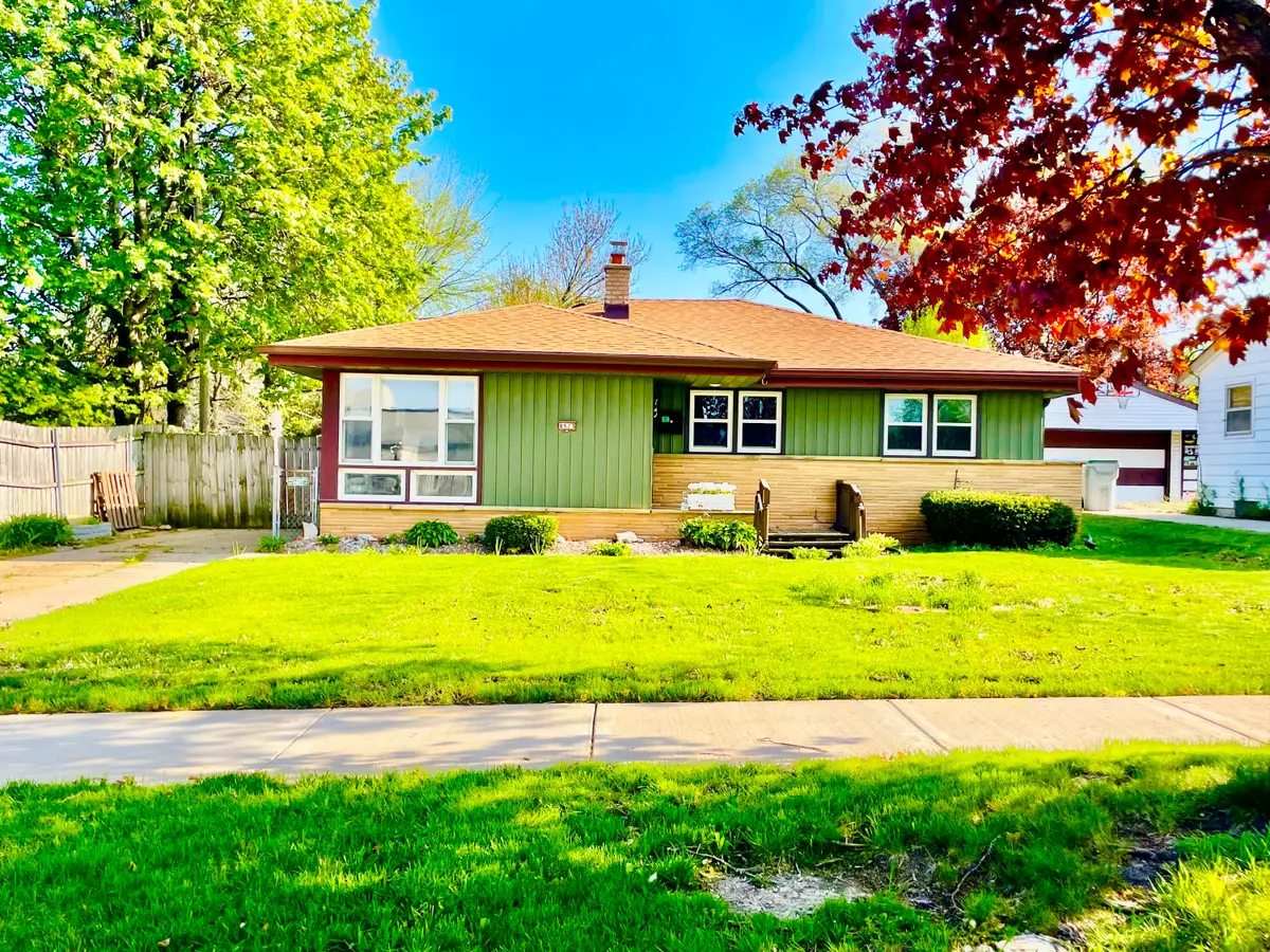 8523 W Glendale Ave, Milwaukee, WI 53225 - #1