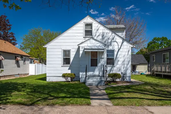 1809 19th St S, La Crosse, WI 54601