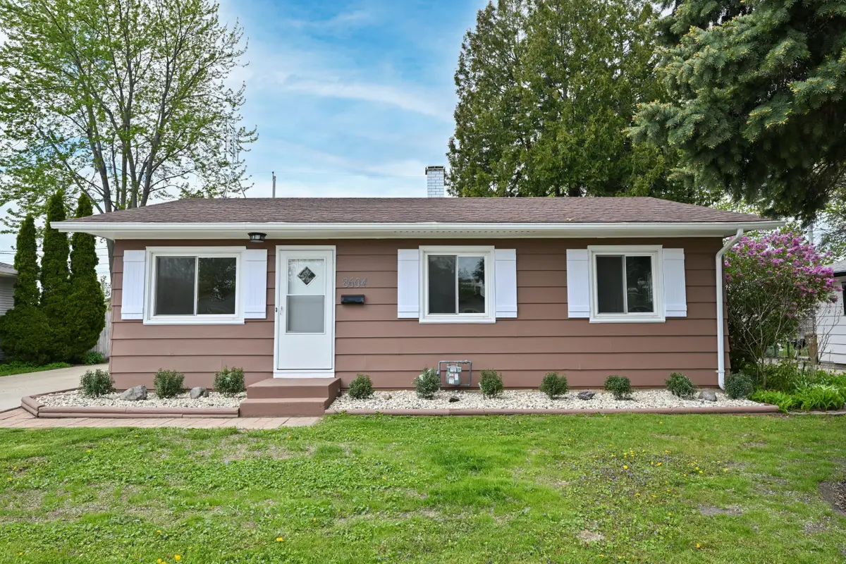 8604 20th Ave, Kenosha, WI 53143 - #1