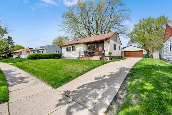 3438 E Denton Ave, Saint Francis, WI 53235