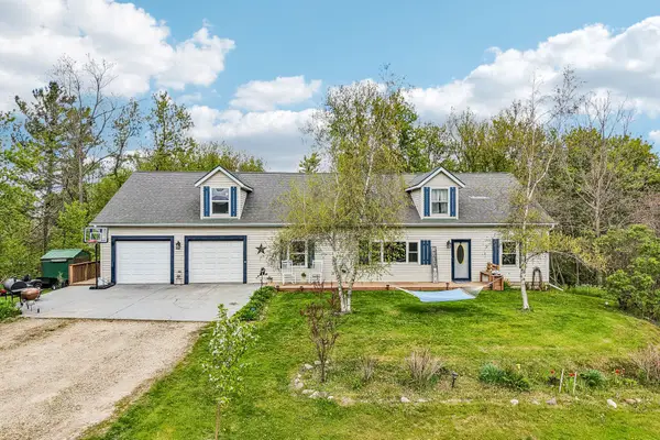 5530 Beaver Dam Rd, Wayne, WI 53090