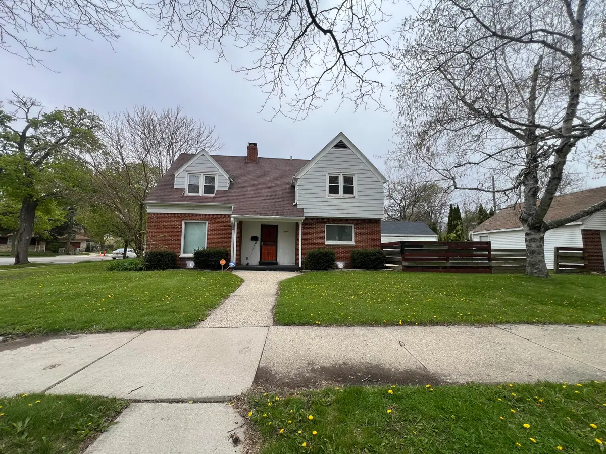3806 W Hope Ave, Milwaukee, WI 53216 - #1