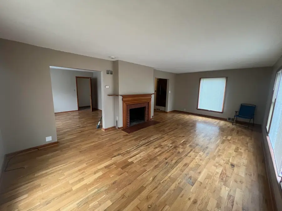 3806 W Hope Ave, Milwaukee, WI 53216 - #2