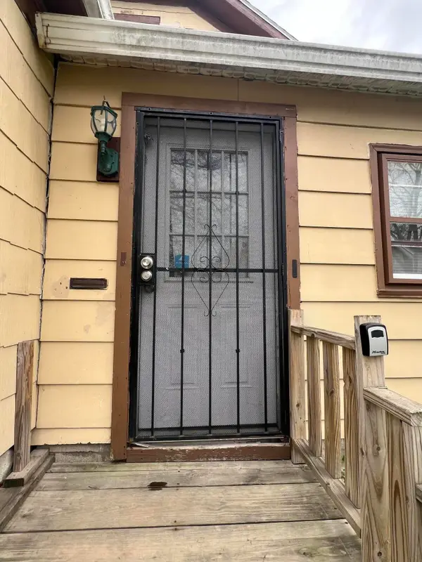 3757 N 36th St, Milwaukee, WI 53216