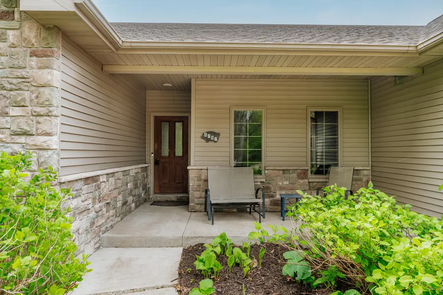 W8797 Lake Lorraine Rd, Delavan, WI 53115 - #3