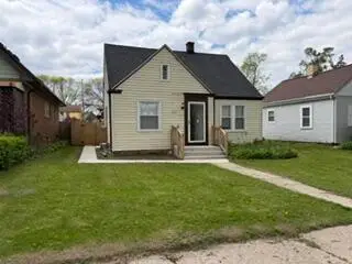 3901 N 37 St, Milwaukee, WI 53216