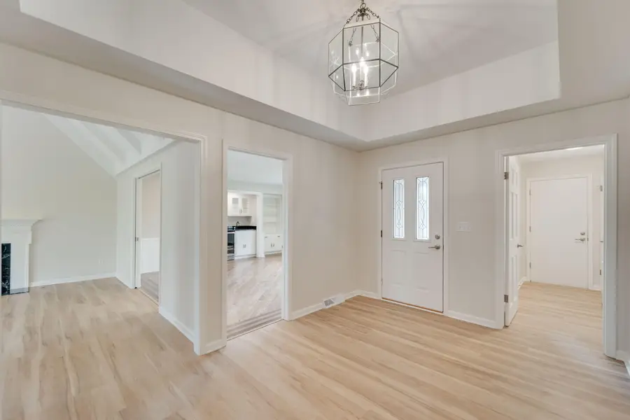 12409 N Golf Dr, Mequon, WI 53092 - #3