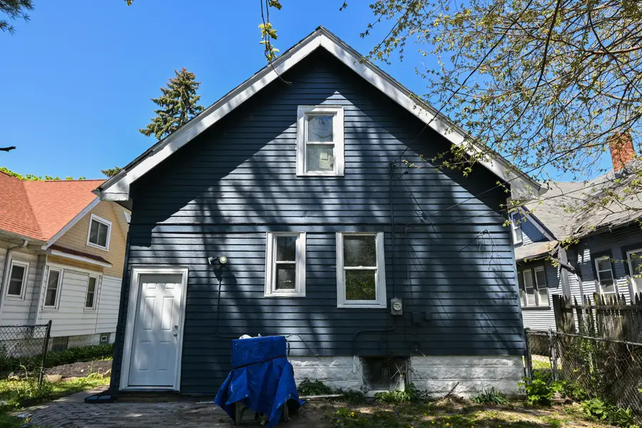 3052 N 40th St, Milwaukee, WI 53210 - #3