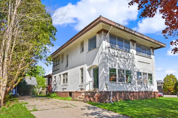 108 S Washington St, Elkhorn, WI 53121