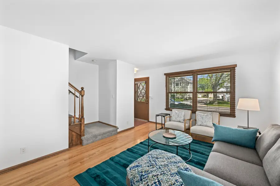 533 N 60th St, Wauwatosa, WI 53213 - #3