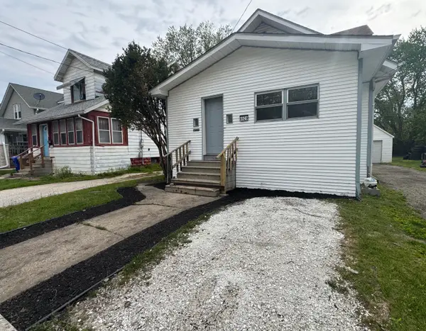 6929 13th Ave, Kenosha, WI 53143