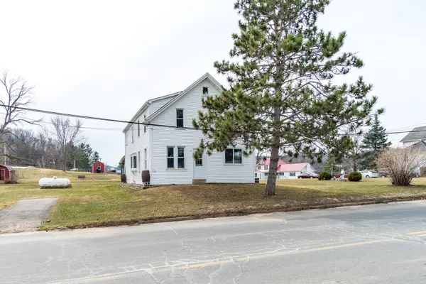 W3865 County Road De Rd, Farmington, WI 54644