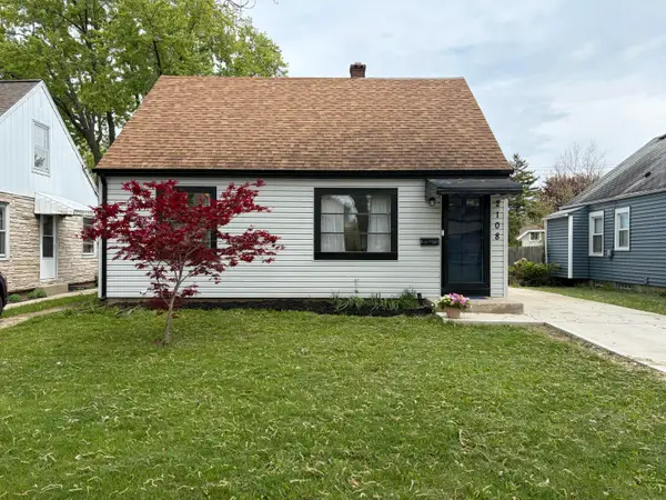 2108 S 93rd St, West Allis, WI 53227