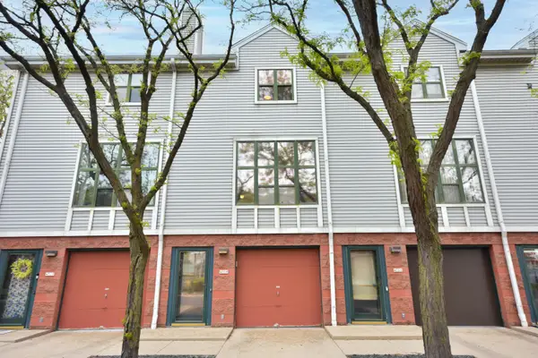 4508 W Westchester Sq, West Milwaukee, WI 53214