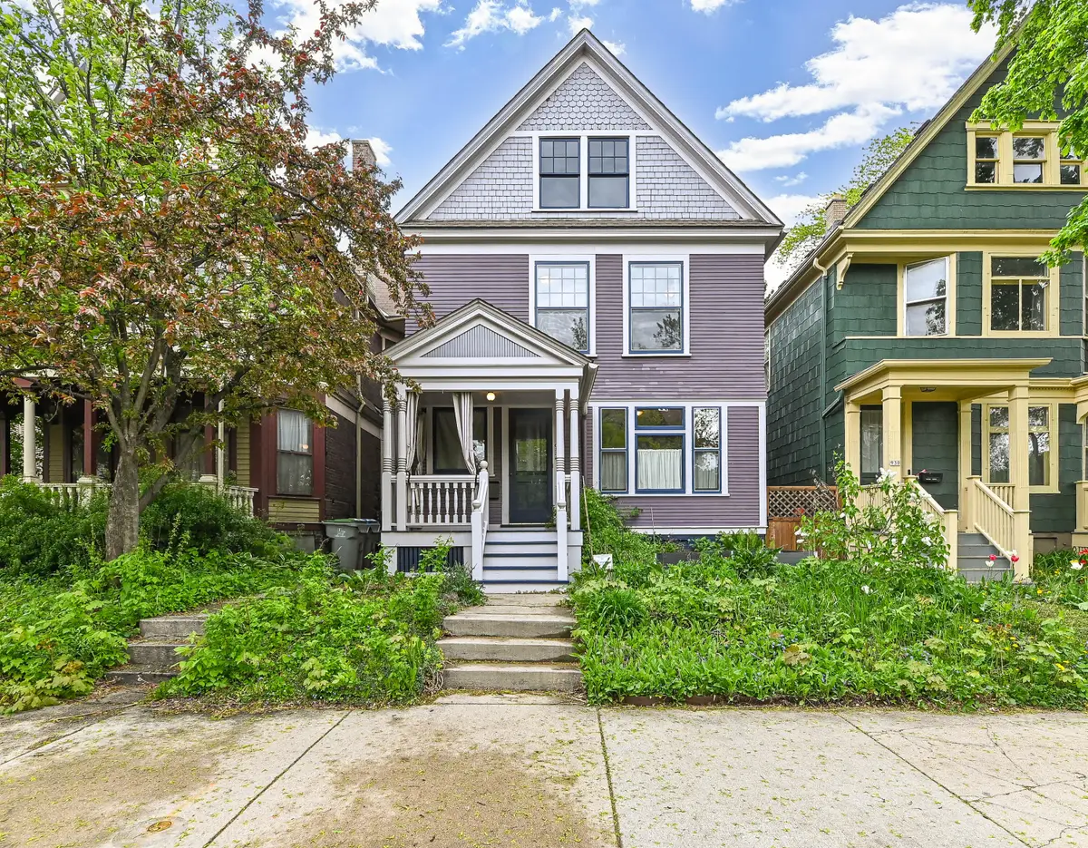 934 N 29th St, Milwaukee, WI 53208 - #1