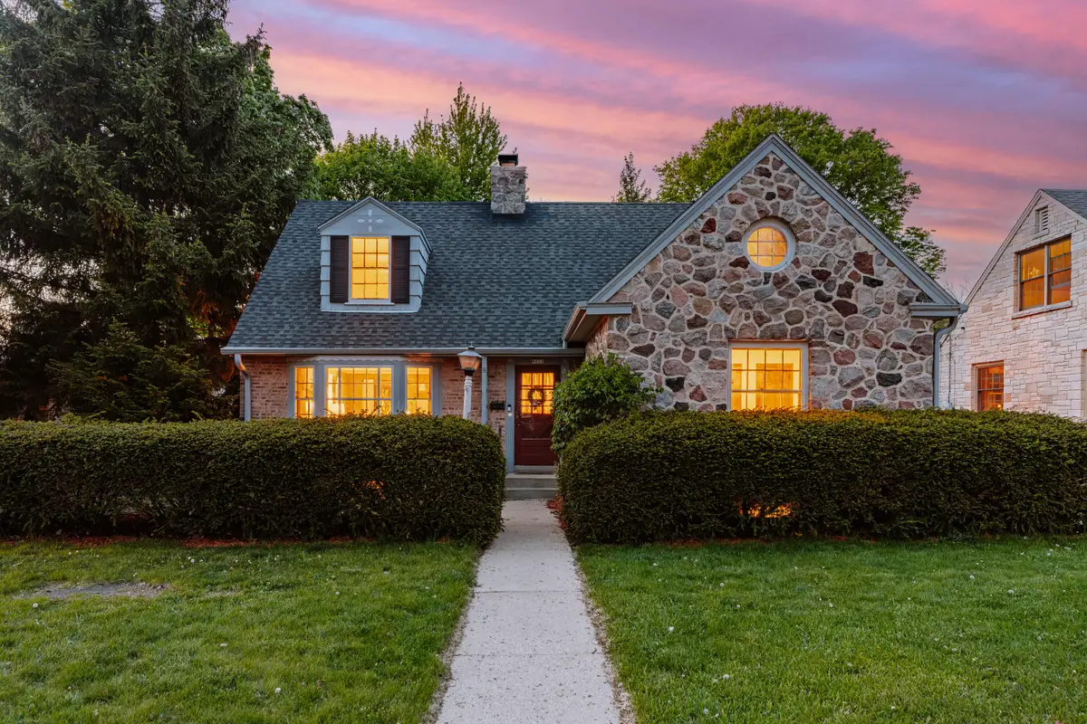 8022 Jackson Park Blvd, Wauwatosa, WI 53213 - #1
