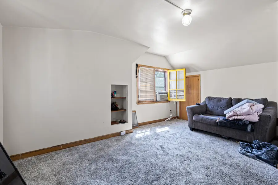 4617 N 24th St, Milwaukee, WI 53209 - #2