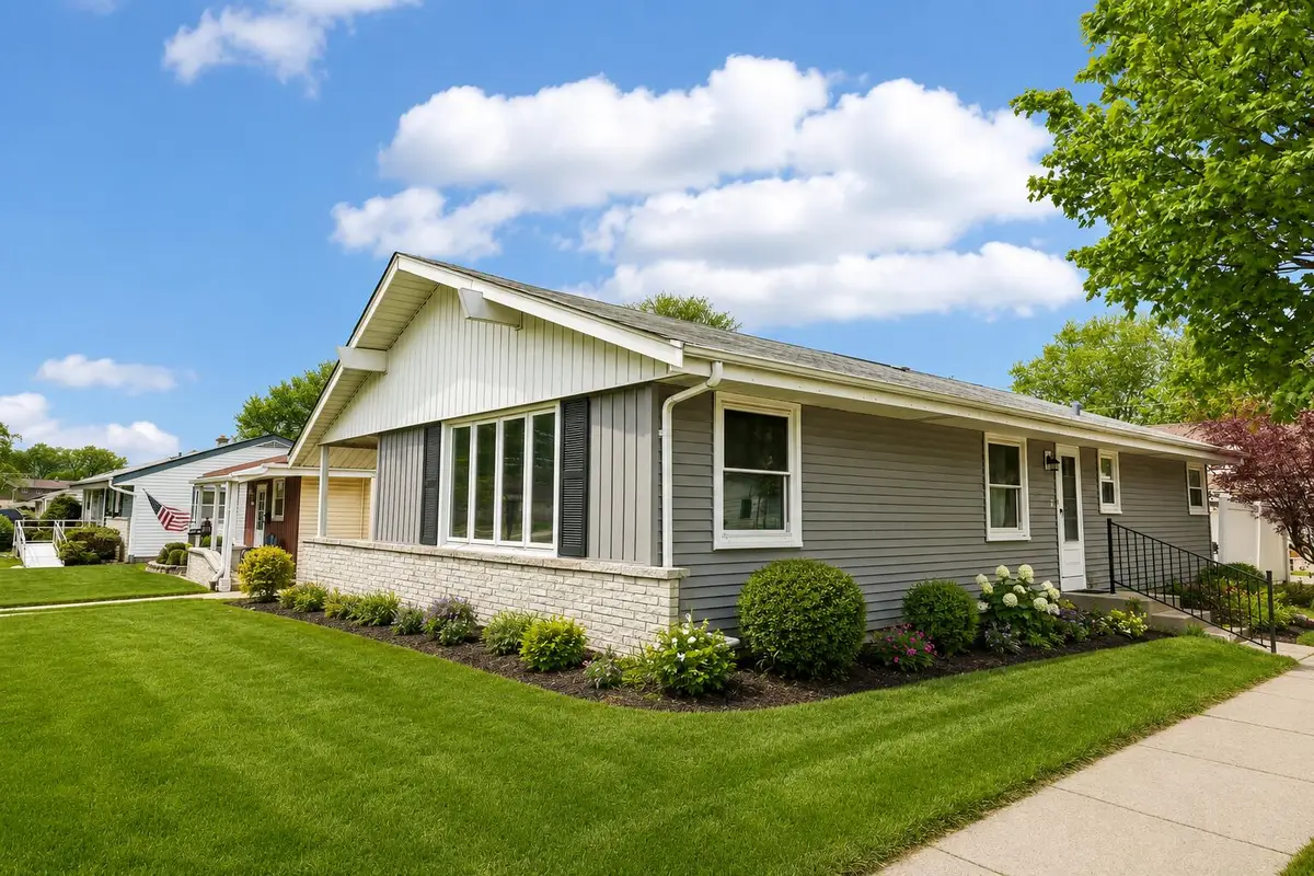 9600 W Morgan Ave, Milwaukee, WI 53228 - #1