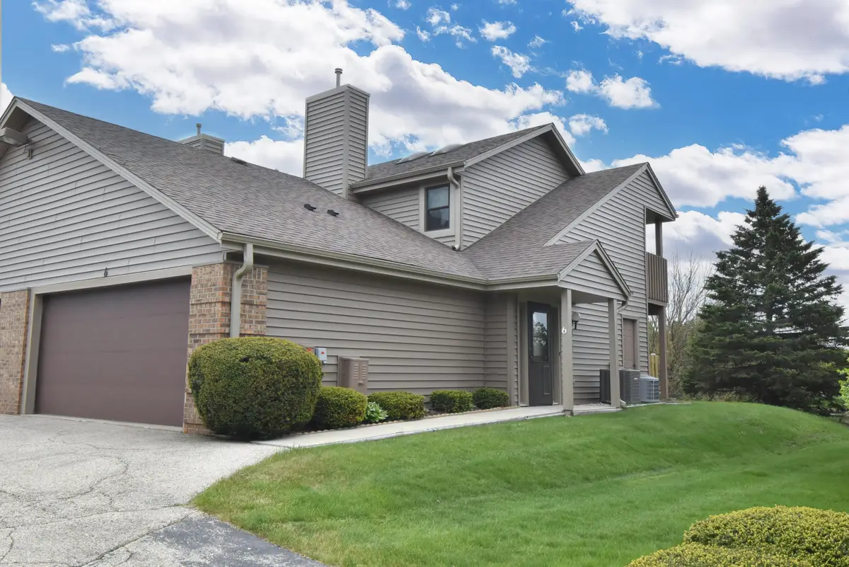 5521 Cambridge Ln, Mount Pleasant, WI 53406 - #1