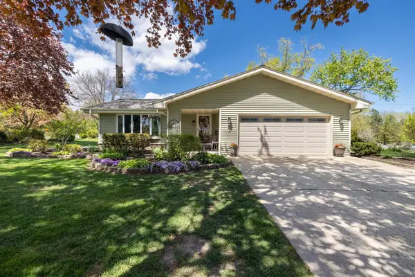 W248N9575 Norwauk Ct, Lisbon, WI 53017