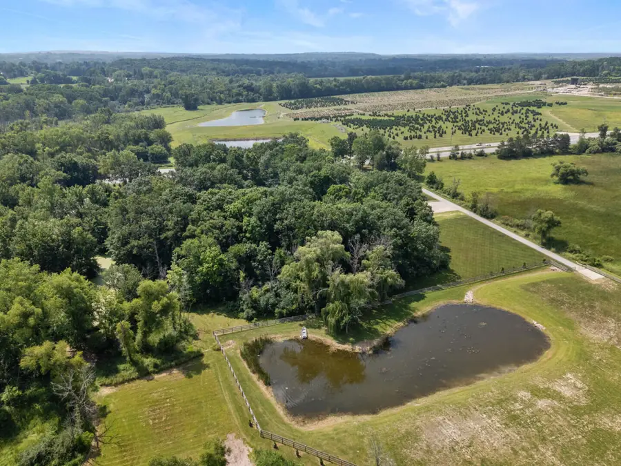 N96W20978 County Line Rd, Germantown, WI 53017 - #3