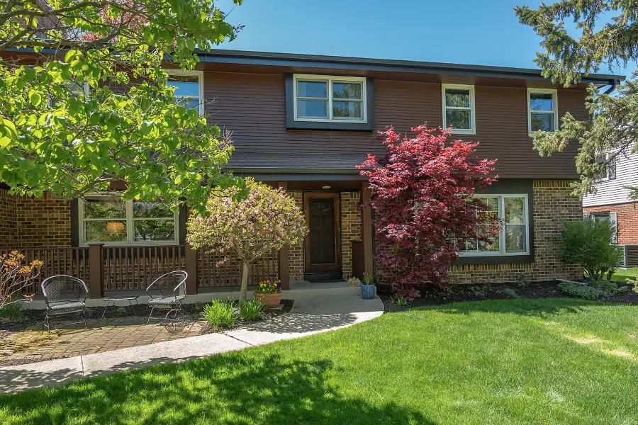 6411 N Bittersweet Ln, Glendale, WI 53217 - #3