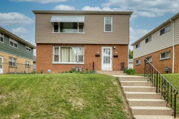 8508 W Keefe Ave, Milwaukee, WI 53222