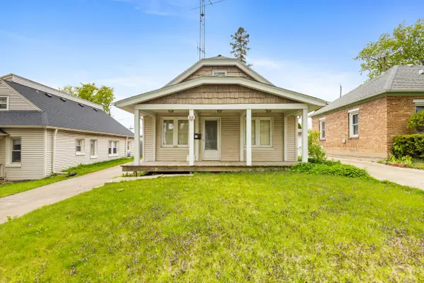 515 S 94th Pl, Milwaukee, WI 53214