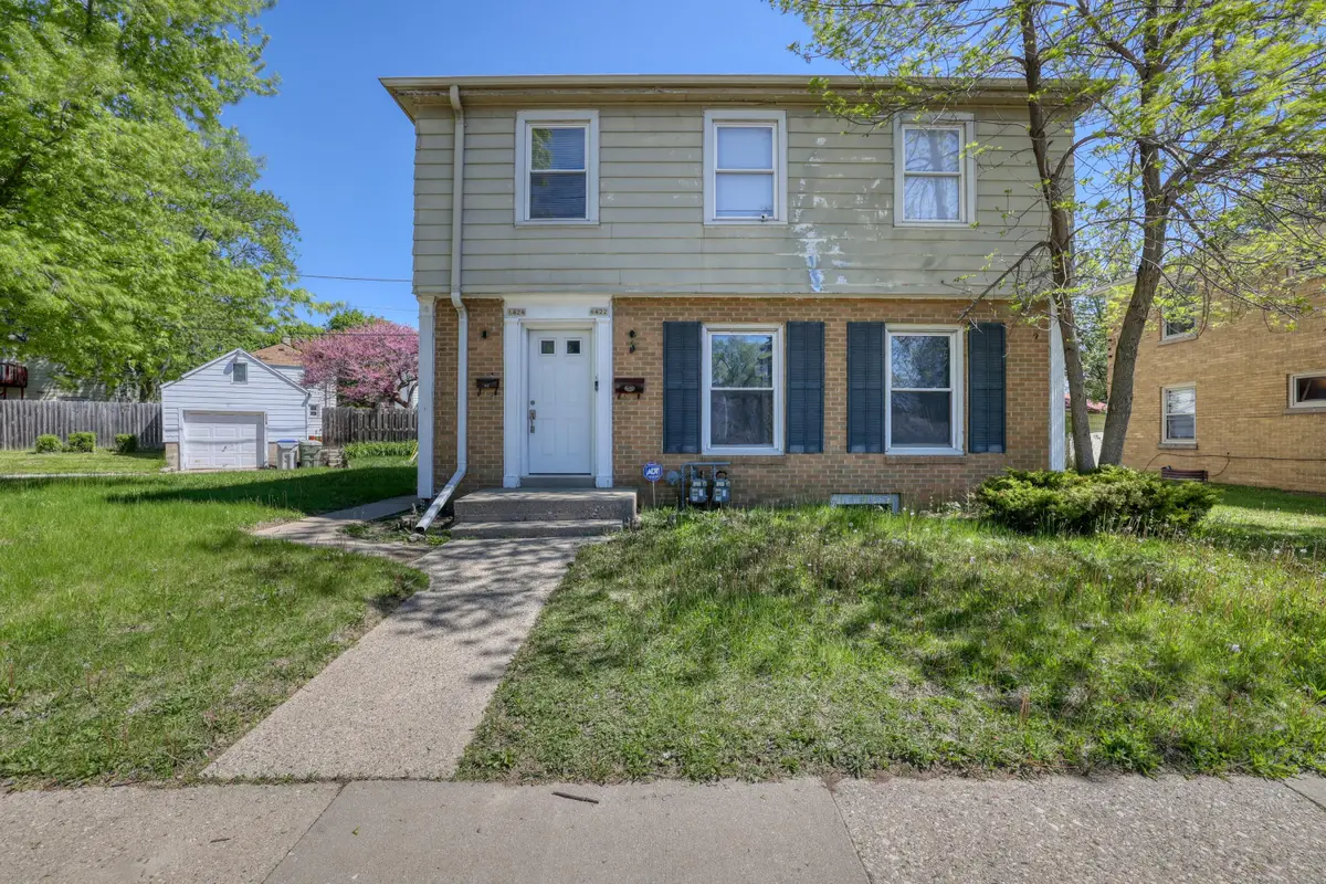 6424 W Lisbon Ave, Milwaukee, WI 53210 - #1