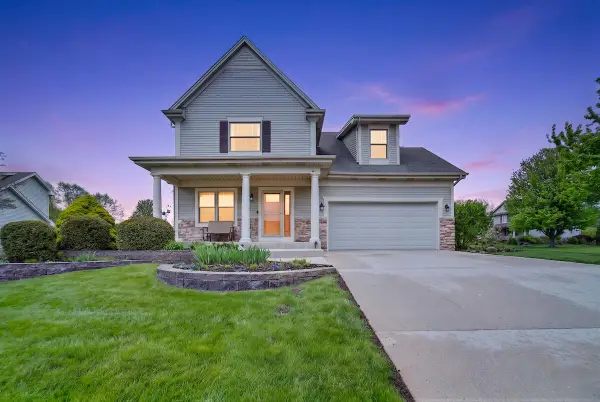 1631 Rolling Green Dr, Mount Pleasant, WI 53406