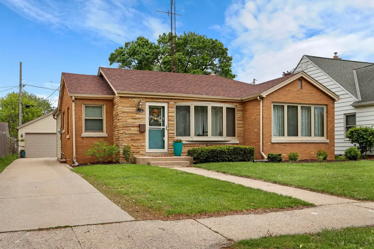 7515 25th Ave, Kenosha, WI 53143 - #1