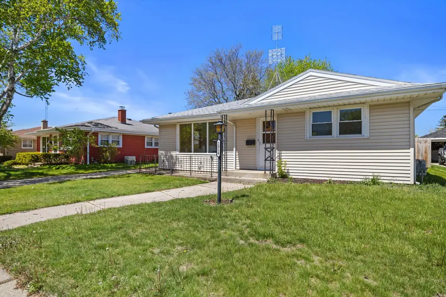 1514 22nd St, Kenosha, WI 53140 - #3
