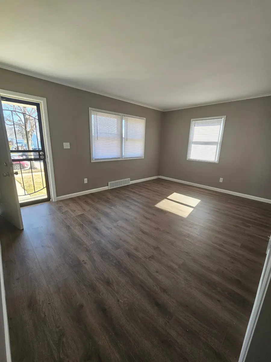 5075 N 50th St, Milwaukee, WI 53218 - #2