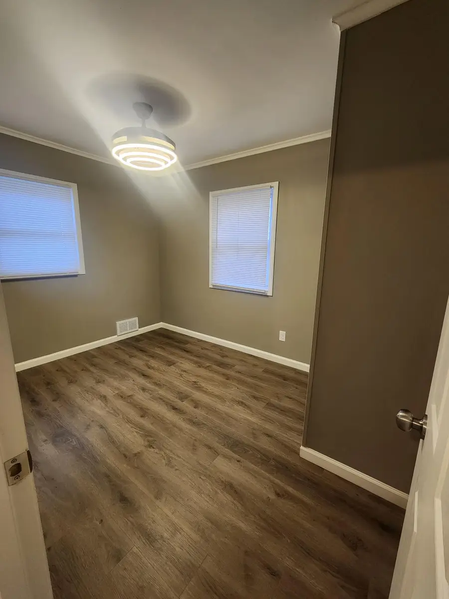5075 N 50th St, Milwaukee, WI 53218 - #3
