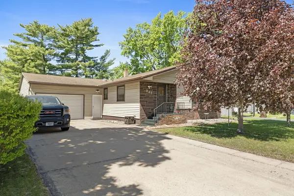 347 5th Ave N, Onalaska, WI 54650