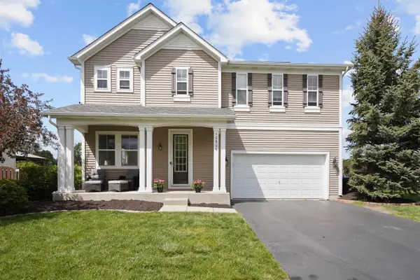 10606 61 St, Kenosha, WI 53142
