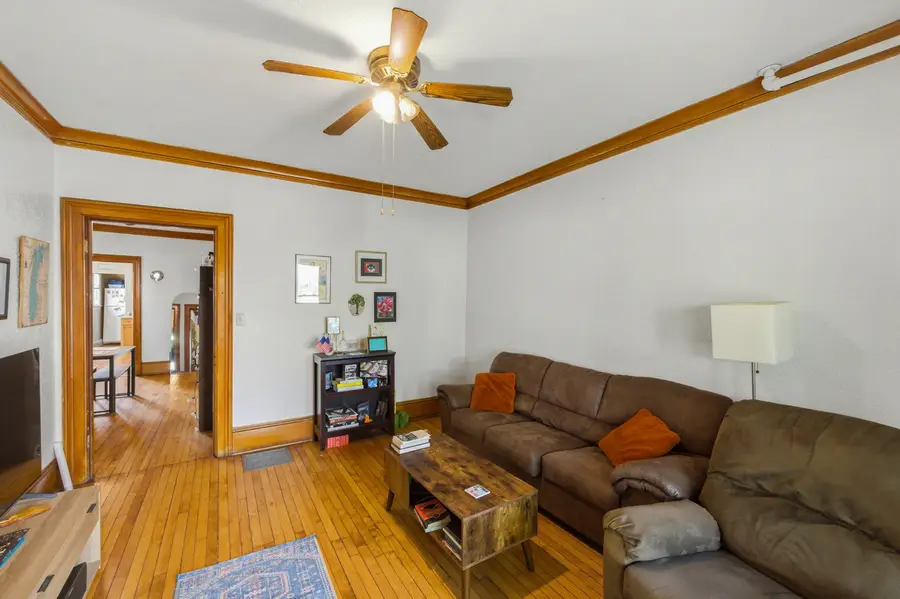 1671 N Marshall St, Milwaukee, WI 53202 - #3