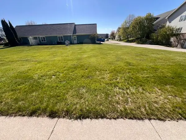 814 N 10th St, Sheboygan, WI 53081