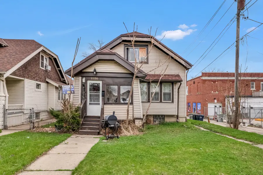 2320 N 47th St, Milwaukee, WI 53210 - #2