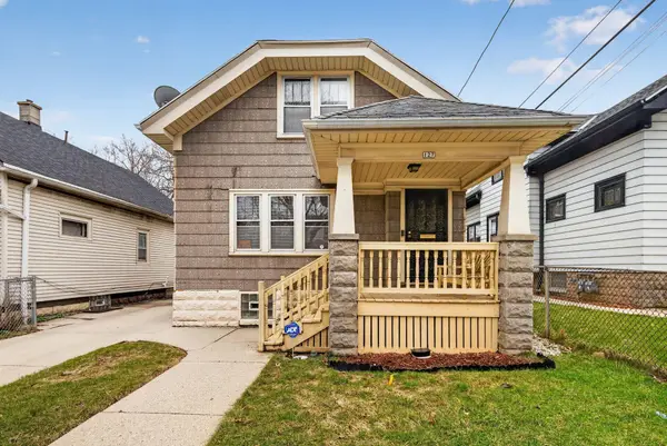 127 W Ring St, Milwaukee, WI 53212