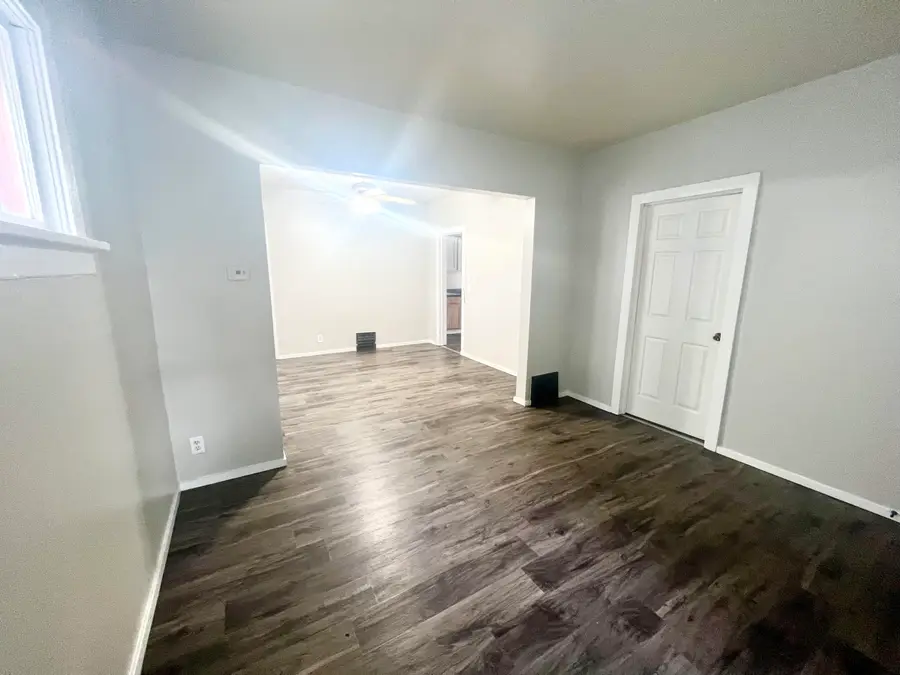 1506 68th St, Kenosha, WI 53143 - #3