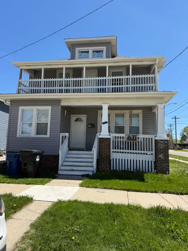 1701 Edgewood Ave, Racine, WI 53404