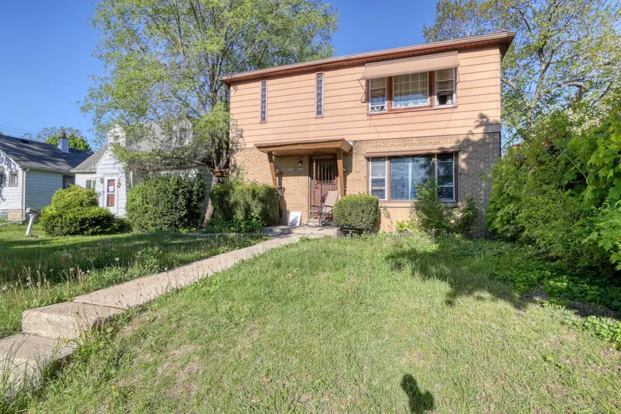 4413 N 64th St, Milwaukee, WI 53218 - #3