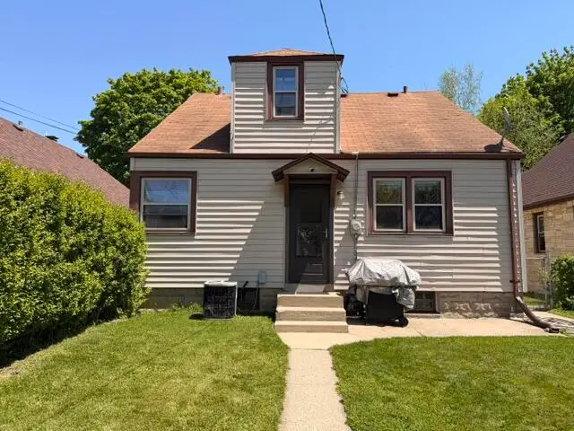 2407 S 78th St, West Allis, WI 53219 - #2