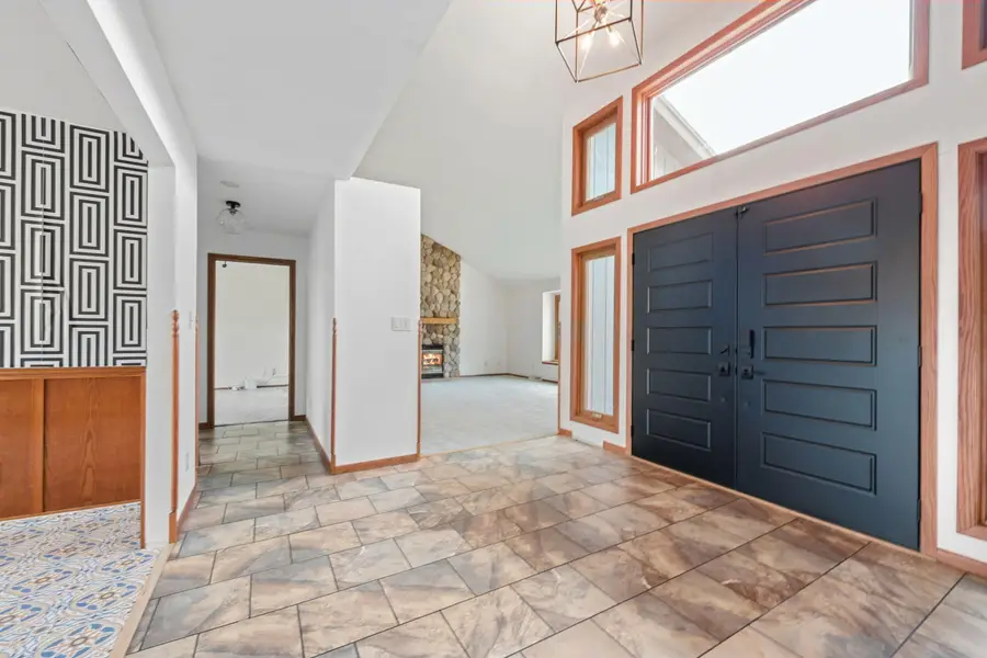 2790 S 152nd St, New Berlin, WI 53151 - #3